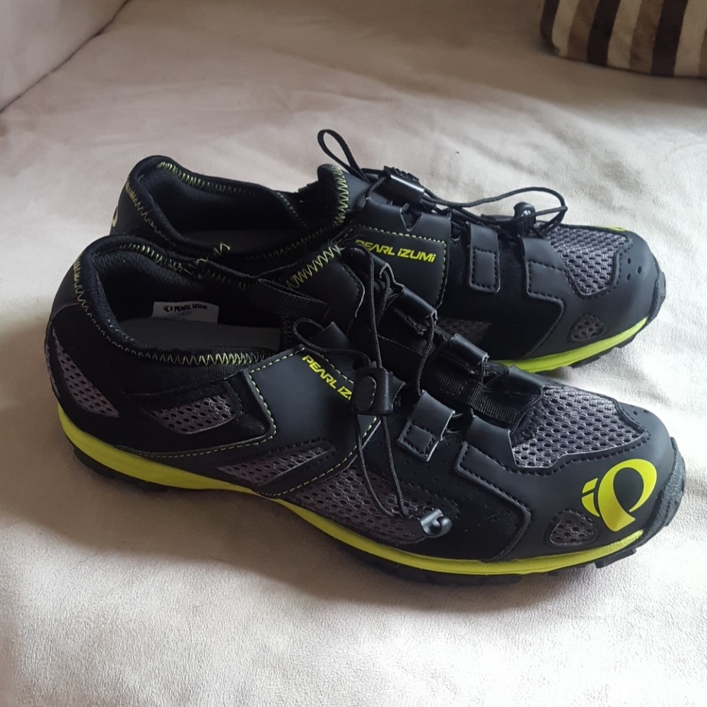 Pearl Izumi cycling cleats spin class